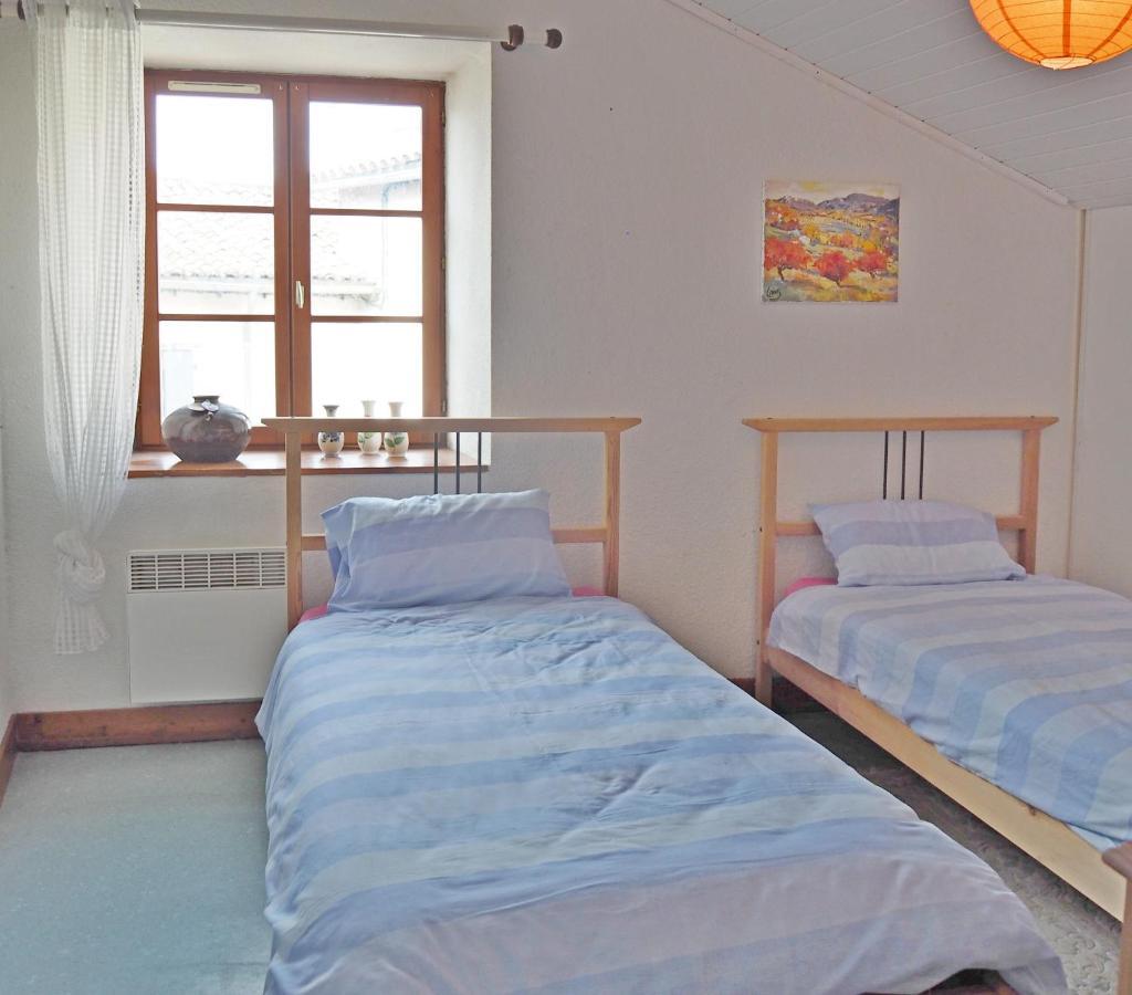 Gencay, Le Maison Blanche Villa Екстериор снимка